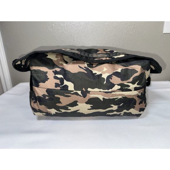 LeSportSac Vintage NOS USA Made Large Camouflage Camo Flap Messenger Bag NWOT B - Picture 7 of 13
